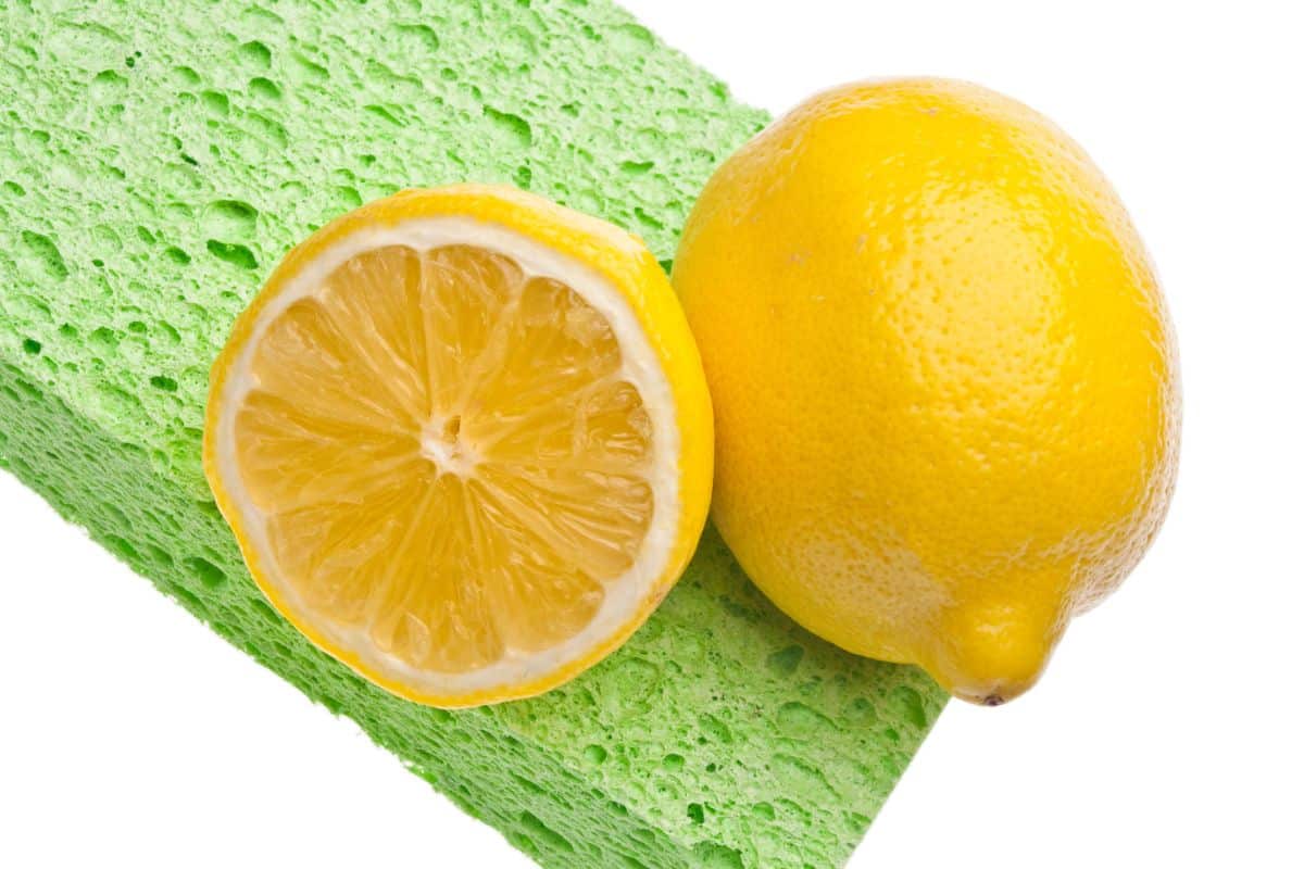 lemon hacks for cleaning - 10 Genius Lemon Hacks for Cleaning